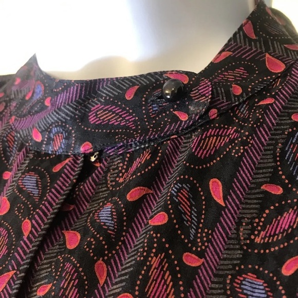 Vintage 80s 100% Silk purple Paisley matching Blouse and skirt suit set - Picture 7 of 7